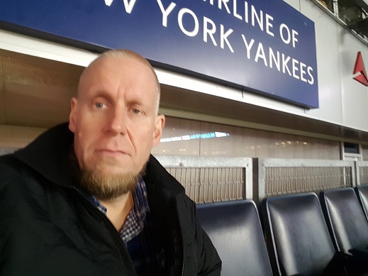 dj-jens-at-yankee-stadium-thursday2016sep29
