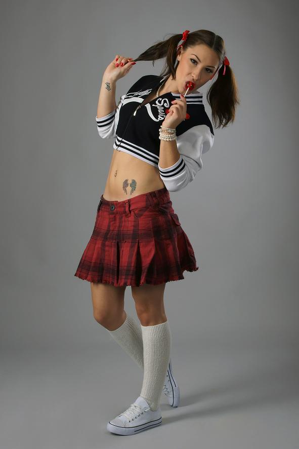 02-DSC04698-Daniella