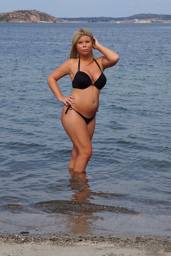 Camilla Black by AL 2