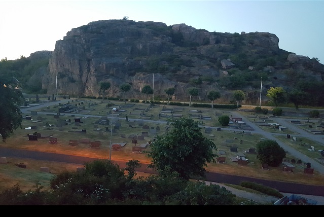 DJ Jens Photo 2016 - Graveyard Shift akcabllajf